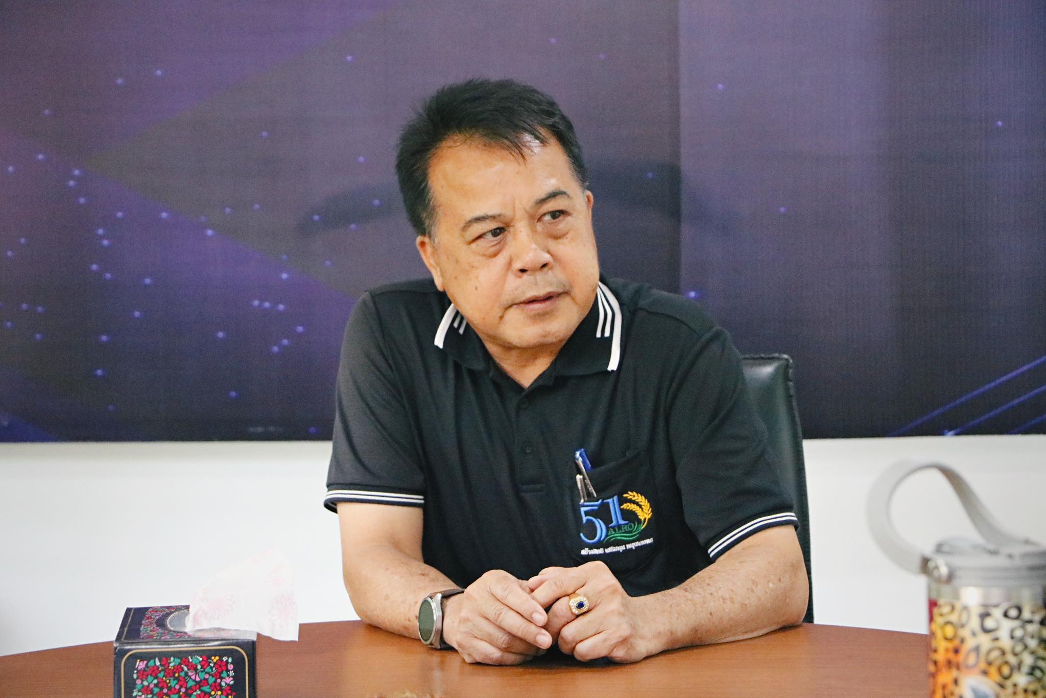 title - รองเลขาธิการ ส.ป.ก. ตรวจเยี่ยม ส.ป.ก. ปทุมธานี ติดตามการดำเนินงานรังวัดสำรวจและการปฏิรูปที่ดิน